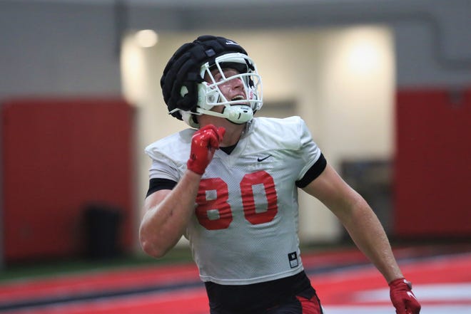 Ball State football tight end Brady Hunt during the team's training camp practice at the Scheumann Family Indoor Practice Facility on Tuesday, August 1, 2023.