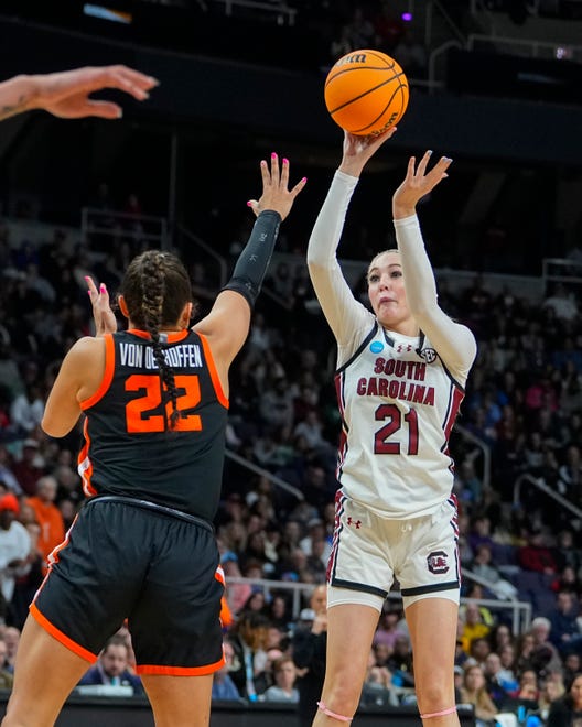 Mar 31, 2024; Albany, NY, USA; South Carolina Gamecocks forward Chloe Kitts (21) shoot a jump shot over Oregon State Beavers guard Talia von Oelhoffen (22)during the second half in the finals of the Albany Regional of the 2024 NCAA Tournament at MVP Arena. Mandatory Credit: Gregory Fisher-USA TODAY Sports