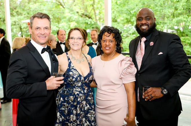 Tom Landry, Beth Landry, Doris Harris, Anthony Harris at the 2024 Hope Ball, which supports the Cancer Society of Greenville. This year’s event was held at the 405 Venue in Downtown Greenville. The biennial black-tie dinner and dance was inaugurated in 1984.