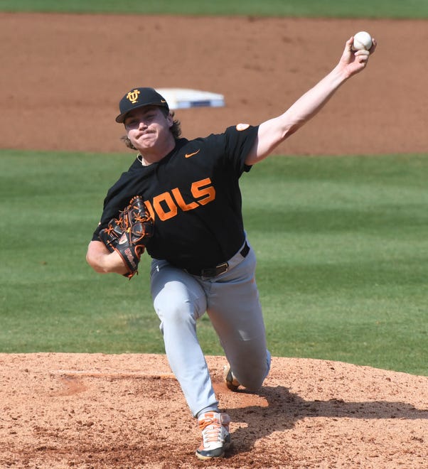 May 26 2024; Hoover, AL, USA; Tennessee relief pitcher Dylan Loy makes a pitch against LSU at the Hoover Met during the championship game of the SEC Tournament. Tennessee held on to win 4-3.